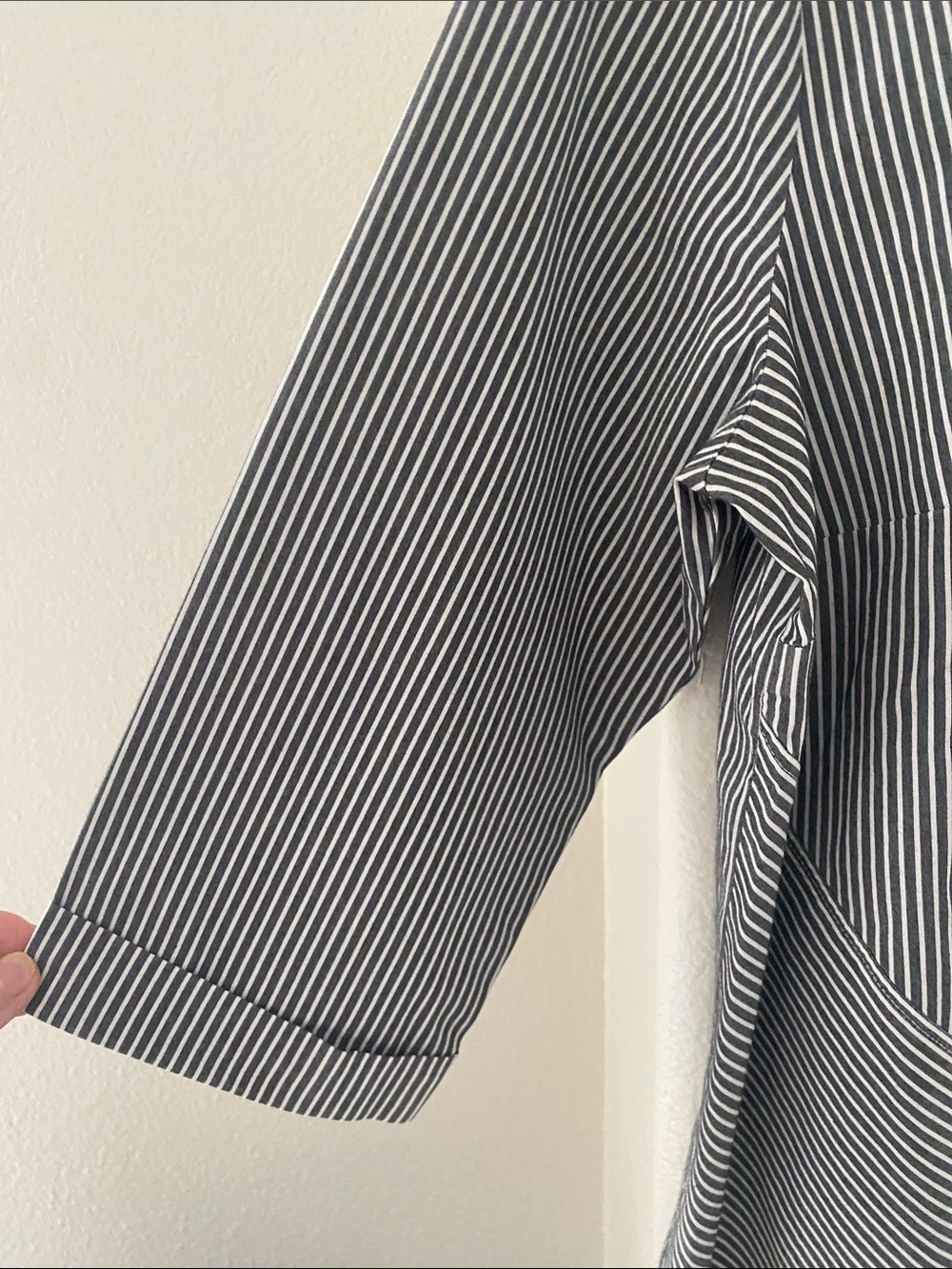 J. Jill Black and White Pin Striped Top Size Large - Picture 4 of 7